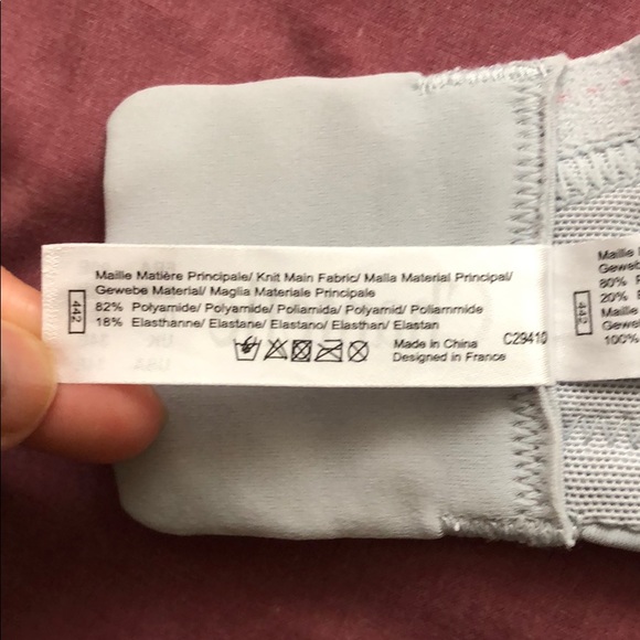 NWOT Chantelle High Impact Convertible Sports Bra - Picture 9 of 10